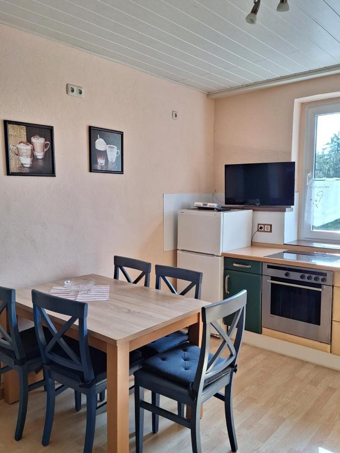Gaststaette Und Pension Zur Schiene Merseburg Exteriér fotografie